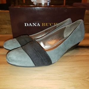 Dana Buchman SZ 9M Leather EUC